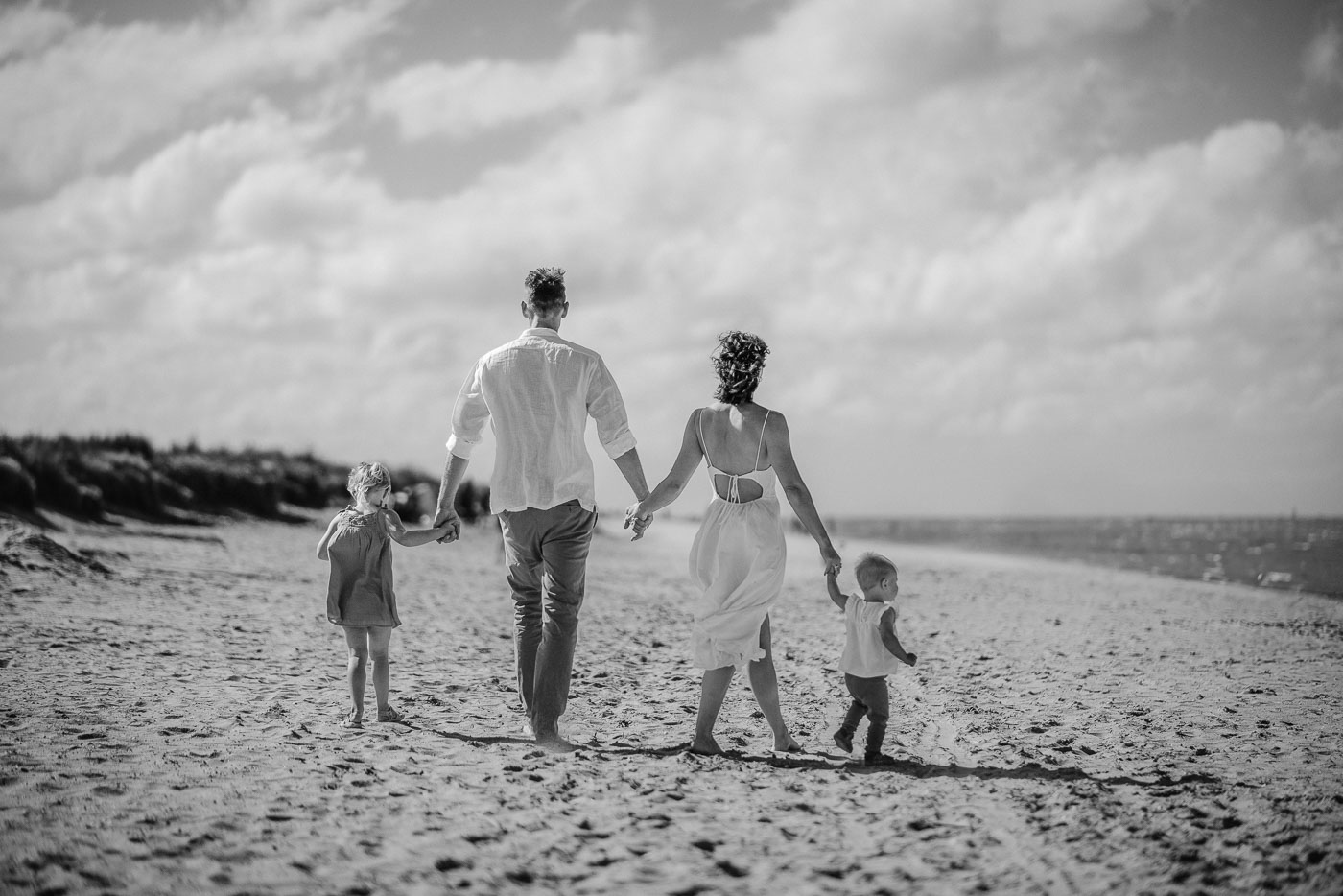 Familienfoto am Strand von Schillig